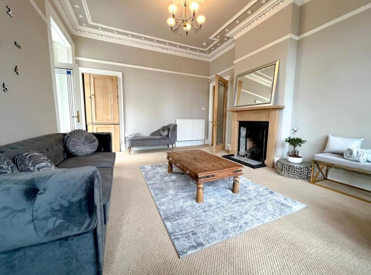 Carlibar Villa Barrhead Buitenkant foto