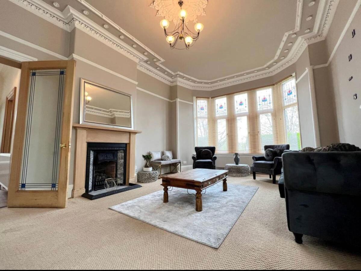 Carlibar Villa Barrhead Buitenkant foto
